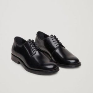 COS Women's Black Round-toe Leather Oxford